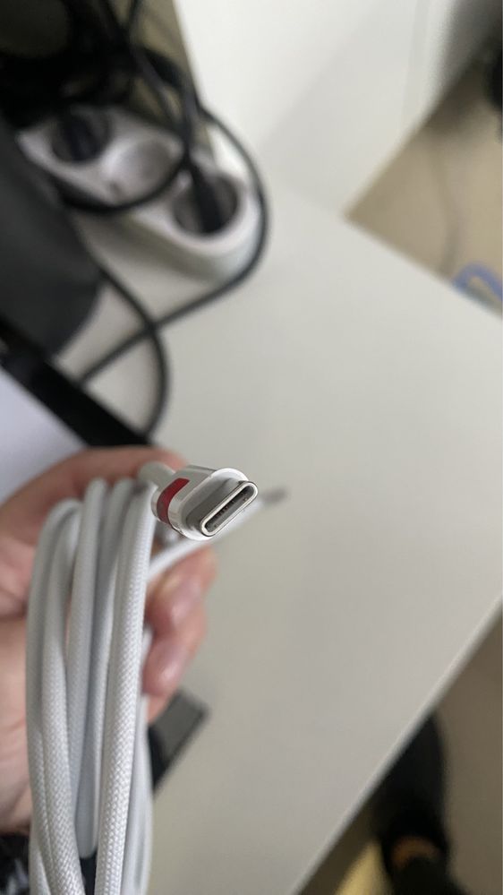 Зарядний пристрій Magsafe3 кабель Apple Macbook Pro