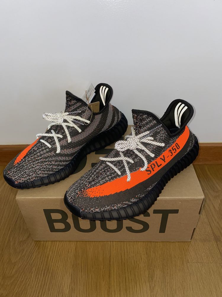 Yeezy Boost 350 V2 - Carbon Beluga EU44 // US10