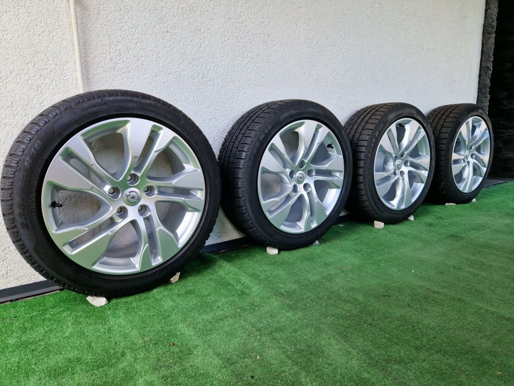 235/45r18 Opel Insignia B Zafira C Astra J Alufelgi 18 5x115 ET40