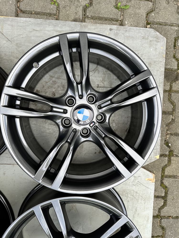 Oryginalne felgi BMW 3 F30 F31 4 F32 F33 18" WZ-400 M Pakiet koła E90