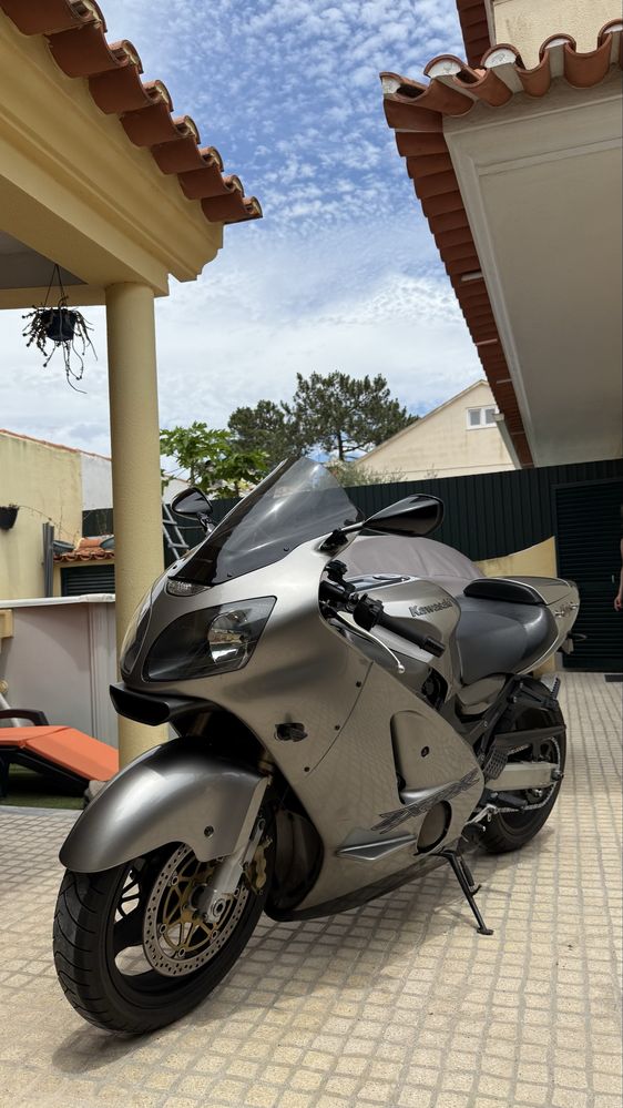 Kawasaki ninja ZX-12R