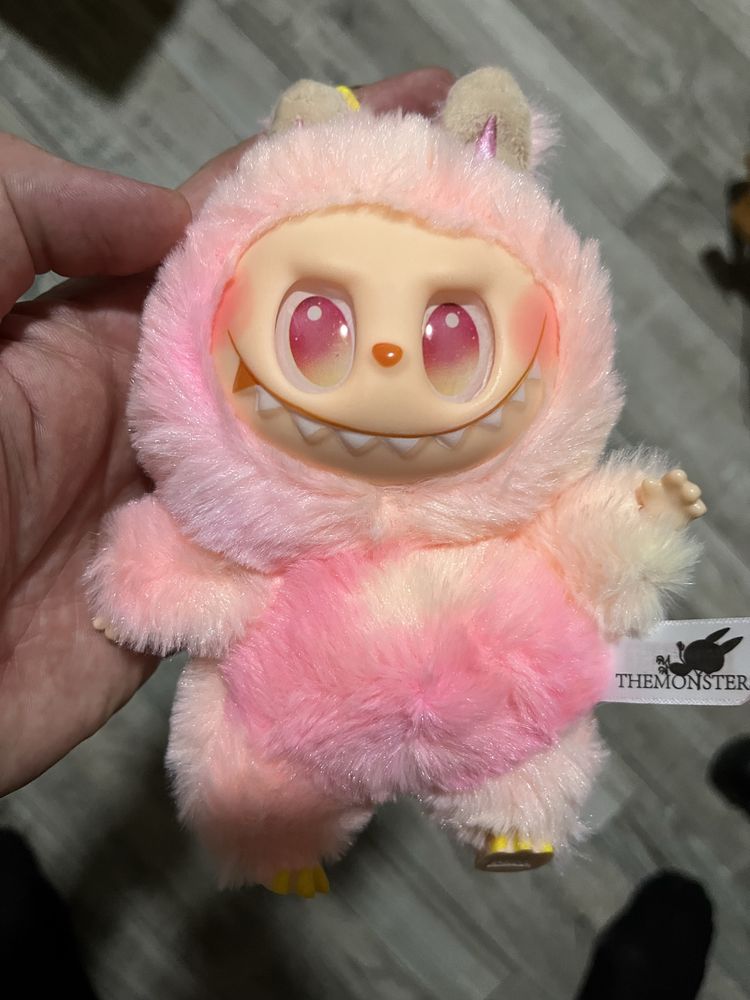 Іграшка брелок лабубу Игрушка лабубу лапупу labubu