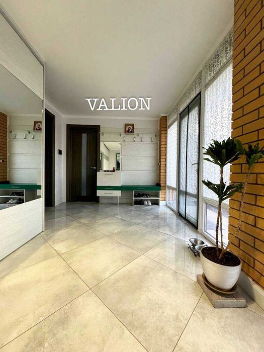 Шикарний УКОМПЛЕКТОВАНИЙ  Котедж 150 кв.м на 10 сотках - Царське СЕЛО