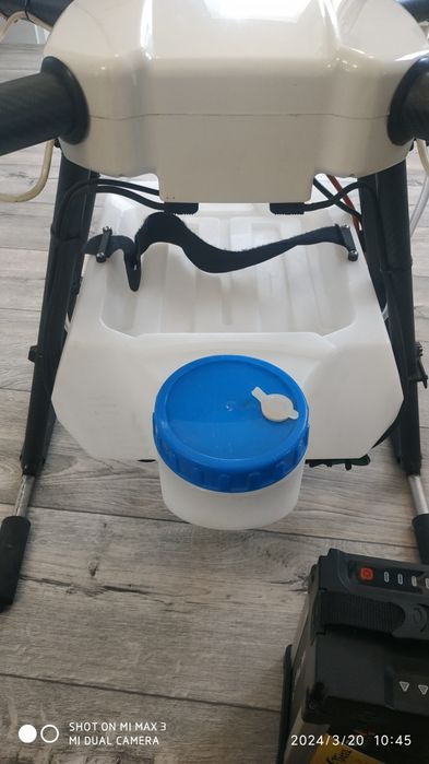 Агродрон,агрокоптер,