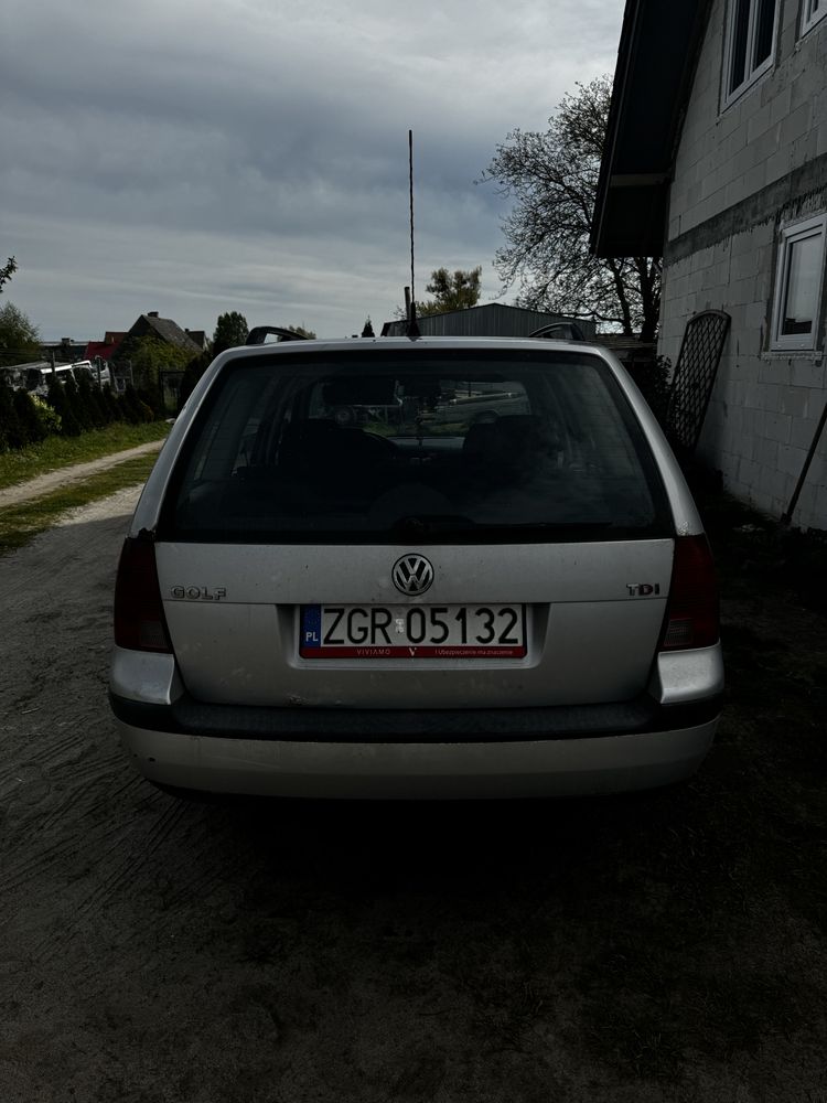 Volkswagen Golf 4