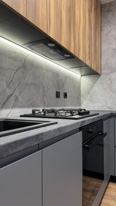 Євродвушка з новим ремонтом! Хороша локація