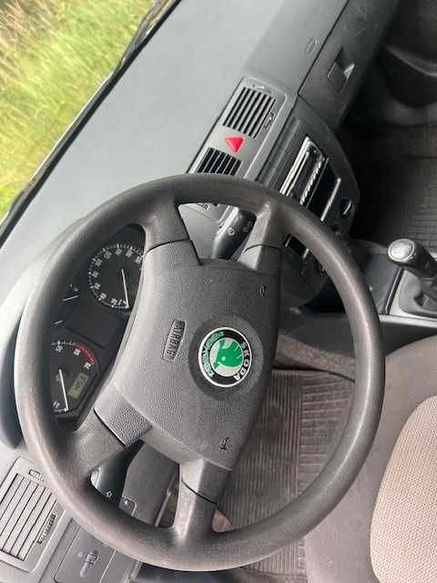 SKODA FABIA - 2004 r. PRZEBIEG: 183979 KM