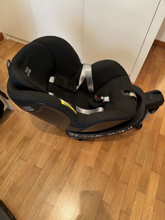 Britax Römer Cadeira Auto Dualfix² R Isofix 0+/1 Cosmos Black