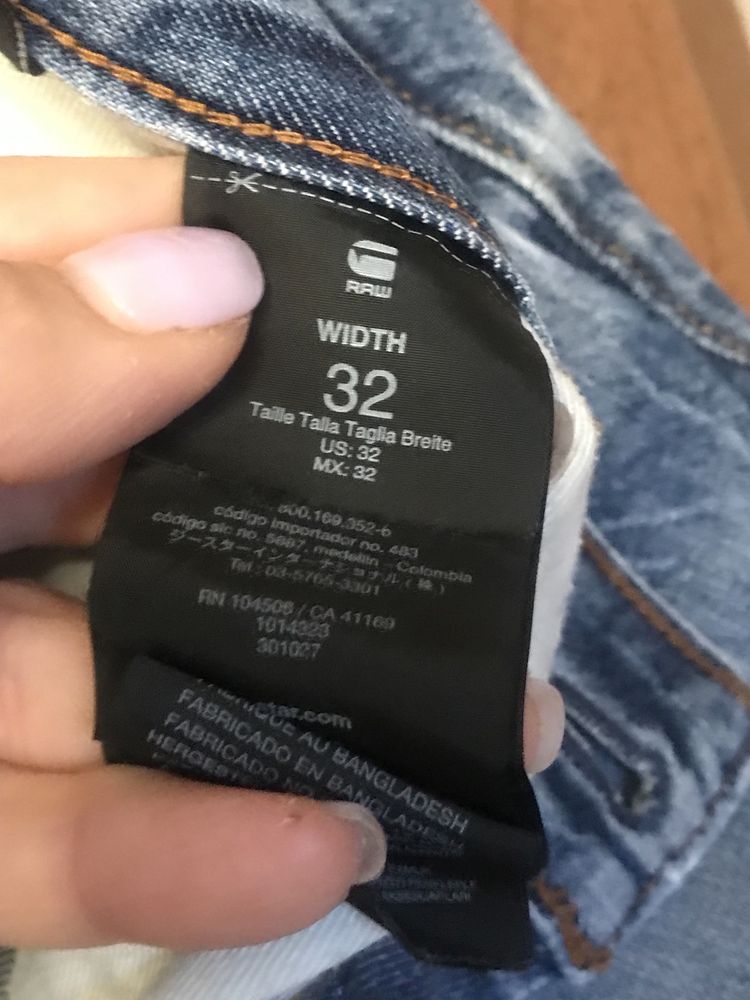 Джинсовые шорты G-STAR RAW, размер 32