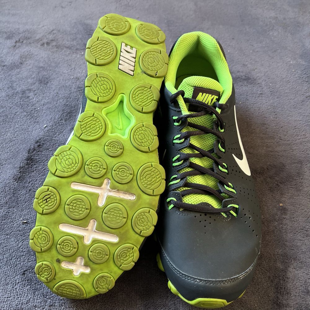 Чоловічі кросівки Nike reax TR. P. 44. Ідеал!!!