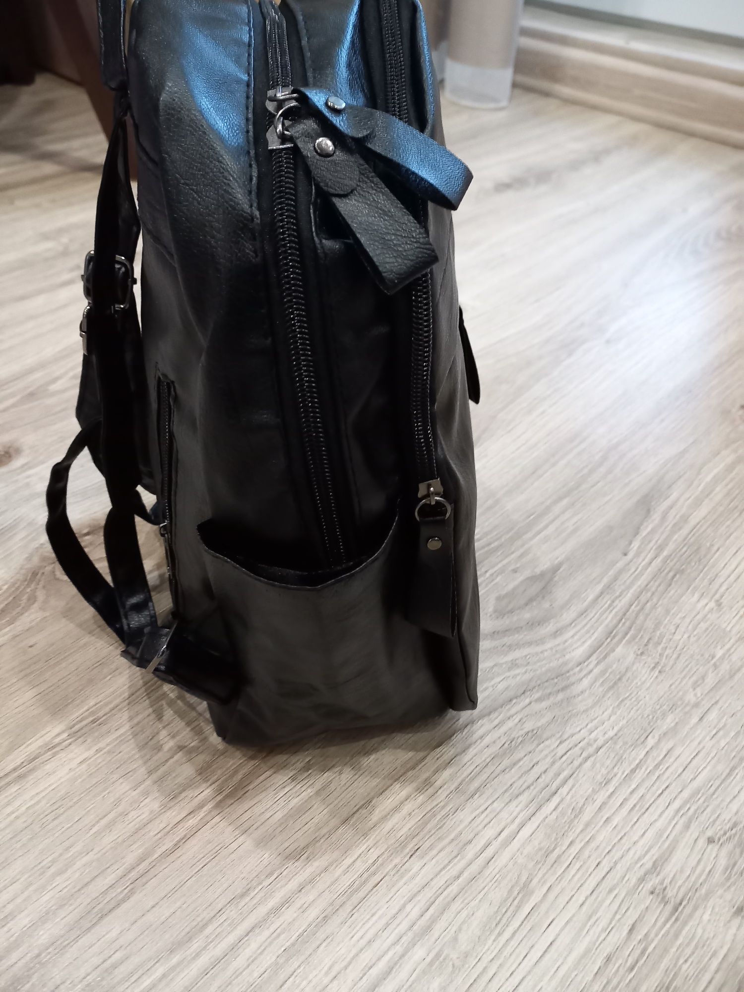 Чорний рюкзак екокожа новий