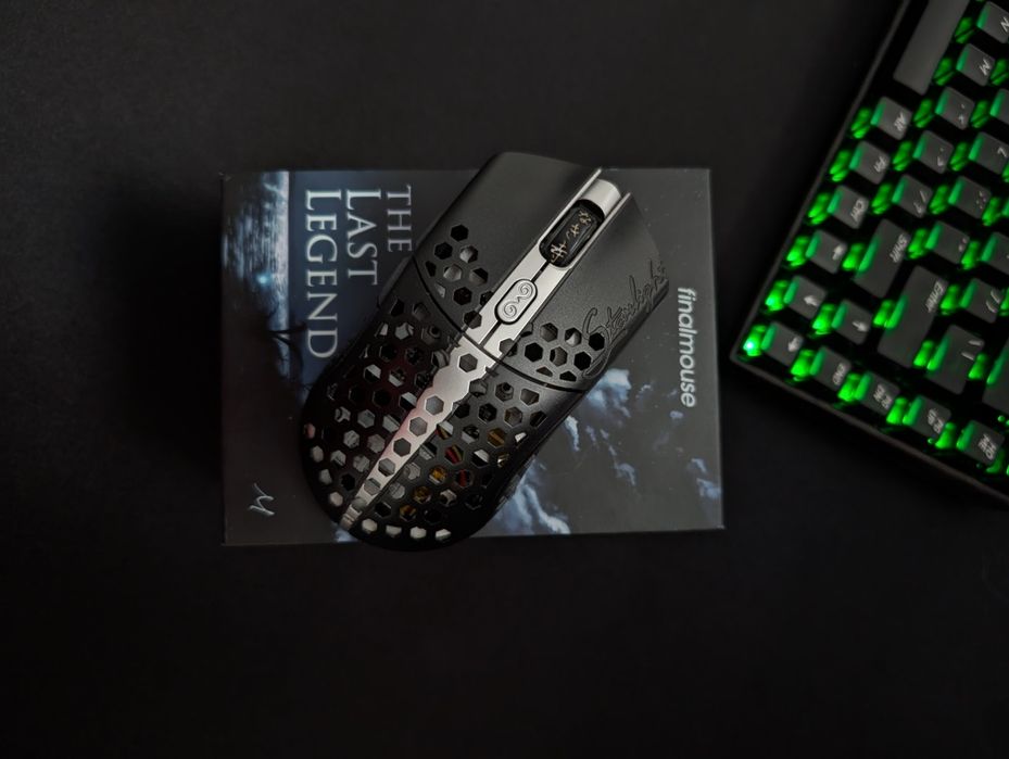 #8811 Finalmouse The Last Legend / Starlight Pro