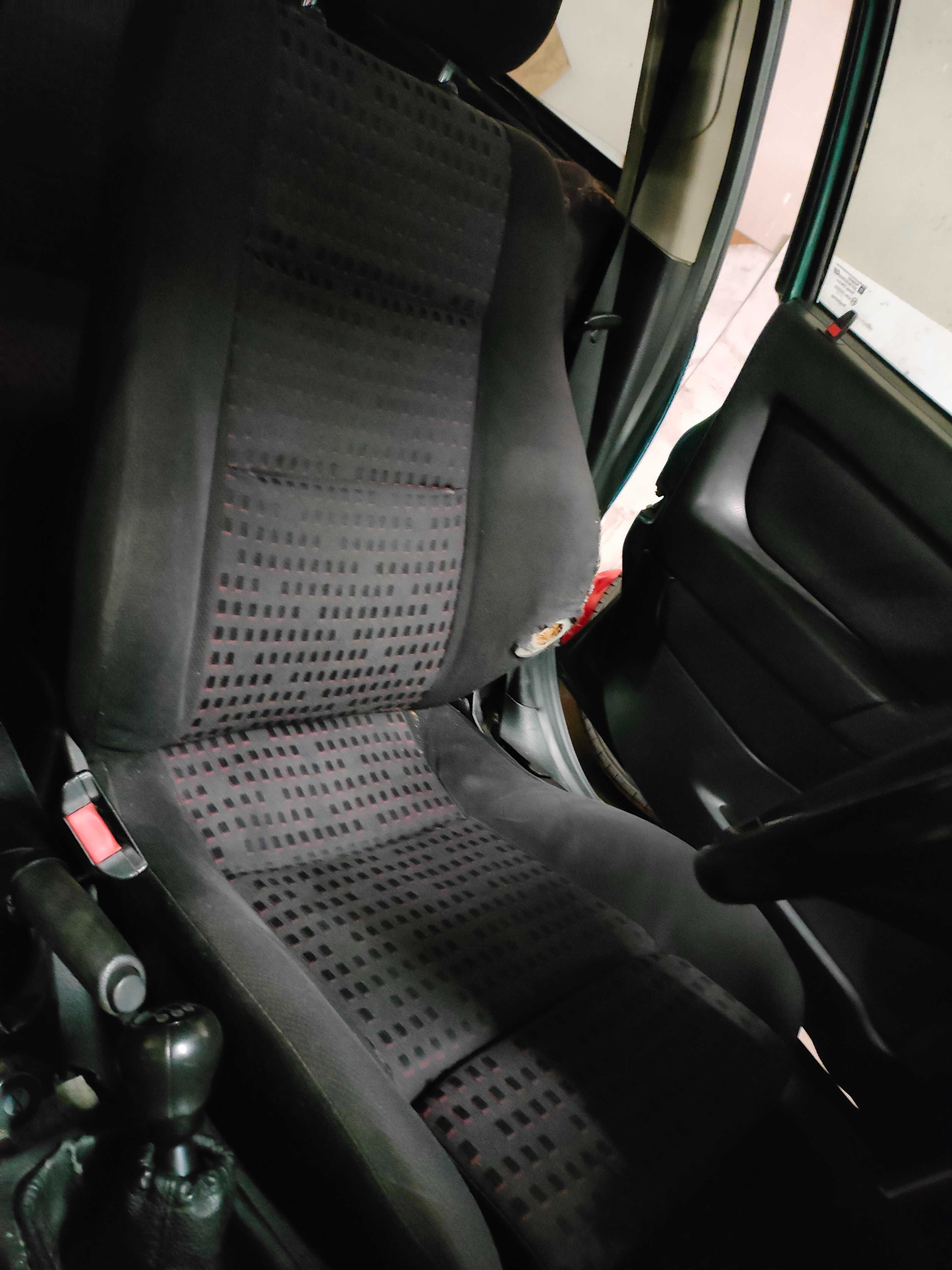 Opel Astra G II Fotele Kubełkowe komplet KOMBI