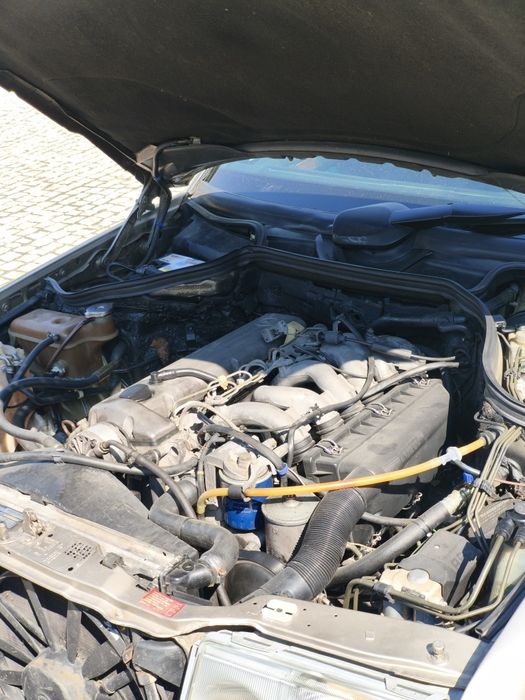 Mercedes E250d W124