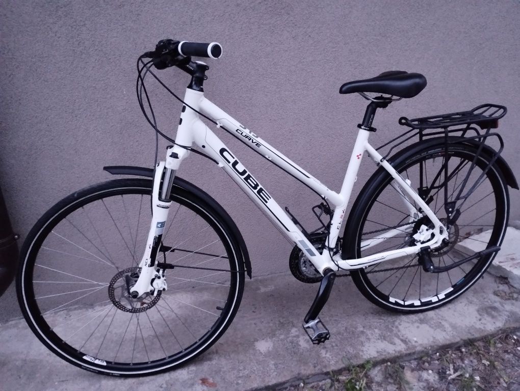 Велосипед cube жіночий дамський городской гидравлика