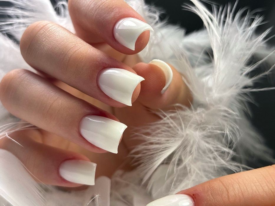 Манікюр Чернігів