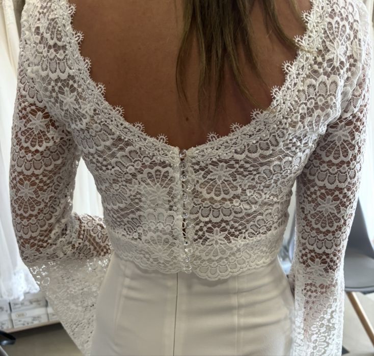 Dwuczęściowa suknia ślubna