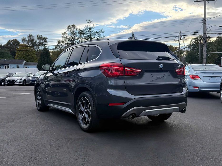 BMW X1      2018