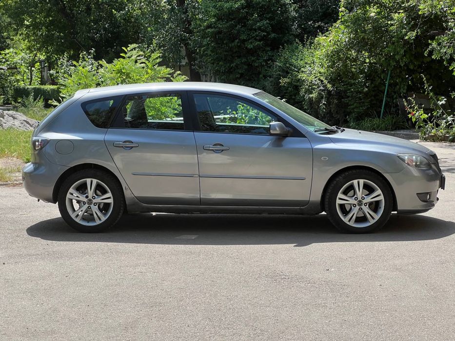 Mazda 3 2003 года