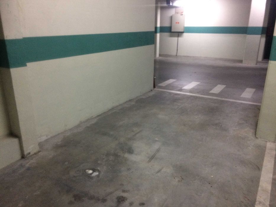 Arrenda-se Lugar de Garagem Paranhos Vale Formoso Arca D'Água Lidl