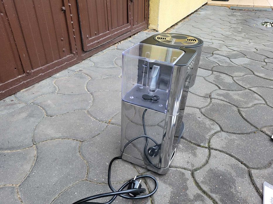 Ekspres do kawy Russell Hobbs Elegance 23370 nowy