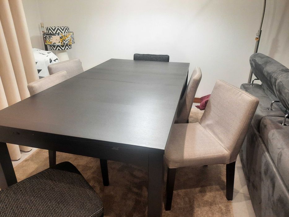 Mesa sala de jantar em wengue