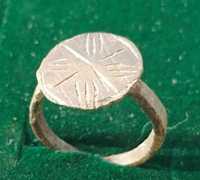 Перстень середньовіччя