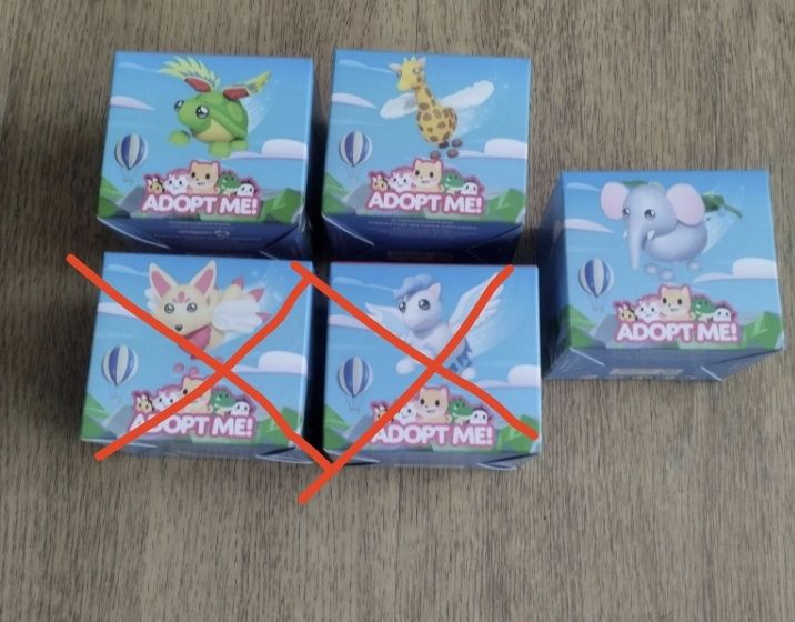 3 wybrane  zabawek HM McDonald's Adopt me