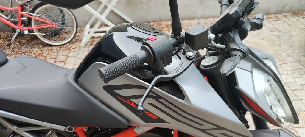 Moto KTM duke 125