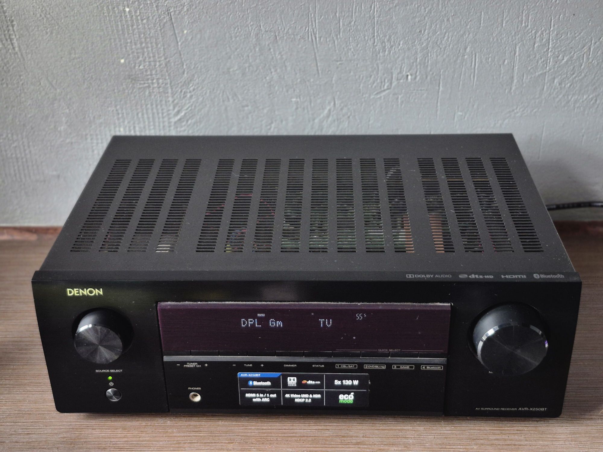 Amplituner Denon AVR-X250BT 5.1 świetny stan