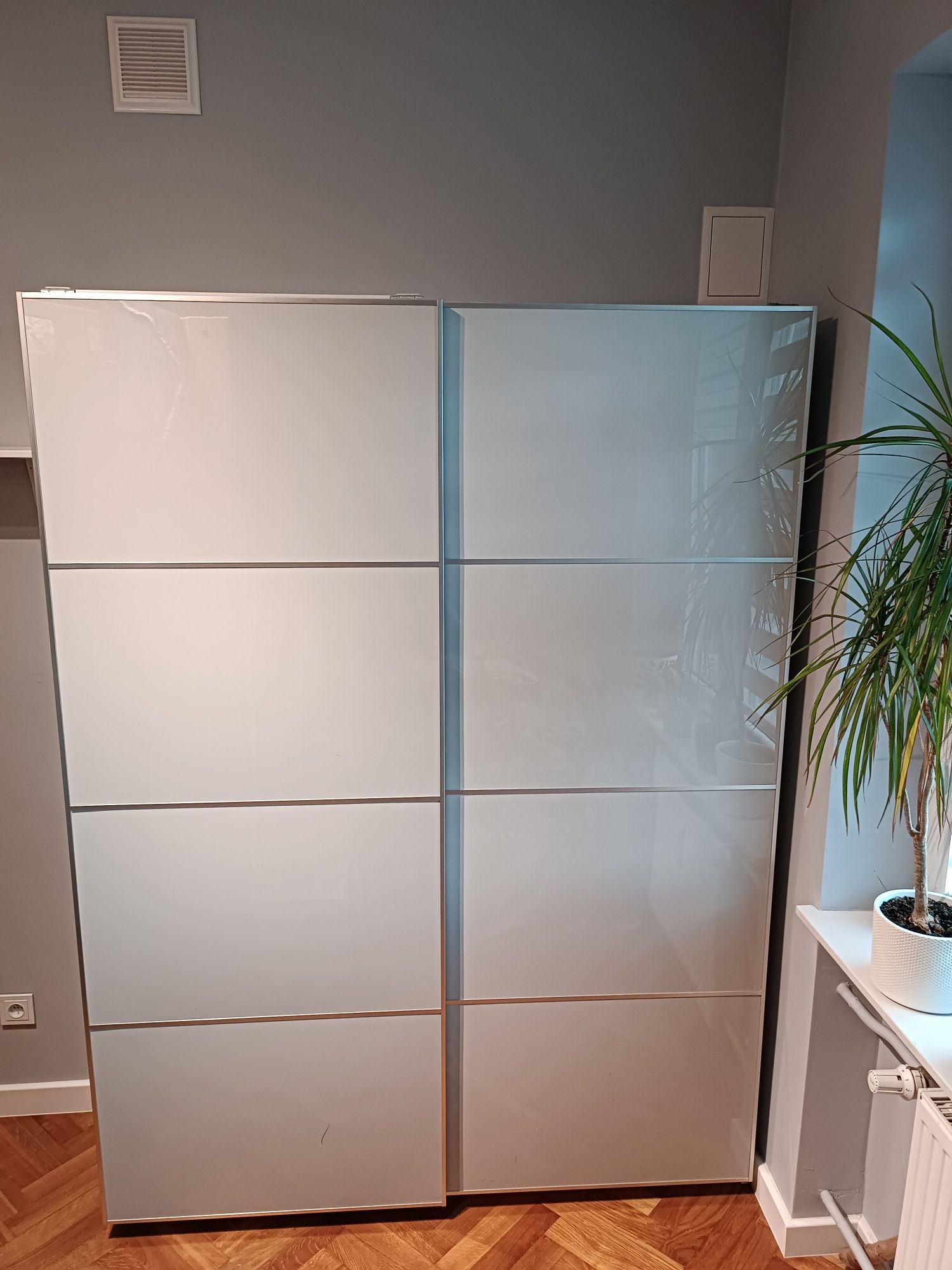 Szafa IKEA Hokksund 200x150x35