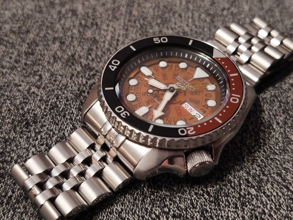 б.в. Made in Japan Seiko 5 SRPJ47 механіка 4R36 100м наручний годинник