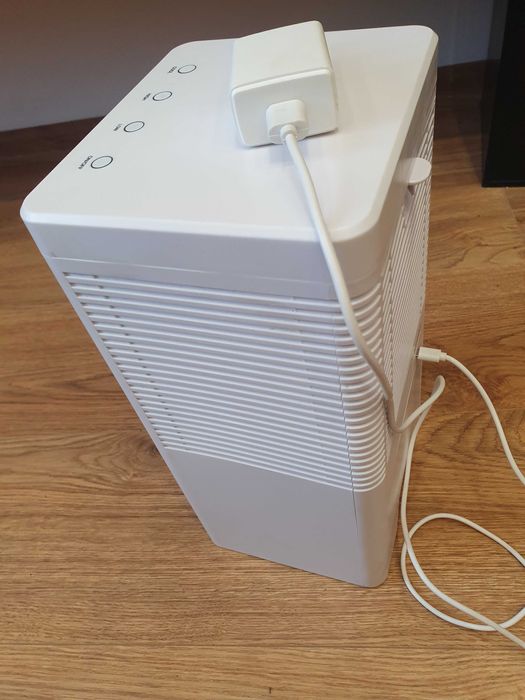 Przenośny klimatyzator nawilżacz wodny - wiele funkcji, jak nowy.