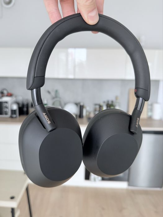 Słuchawki nauszne Sony WH-1000XM5 czarne