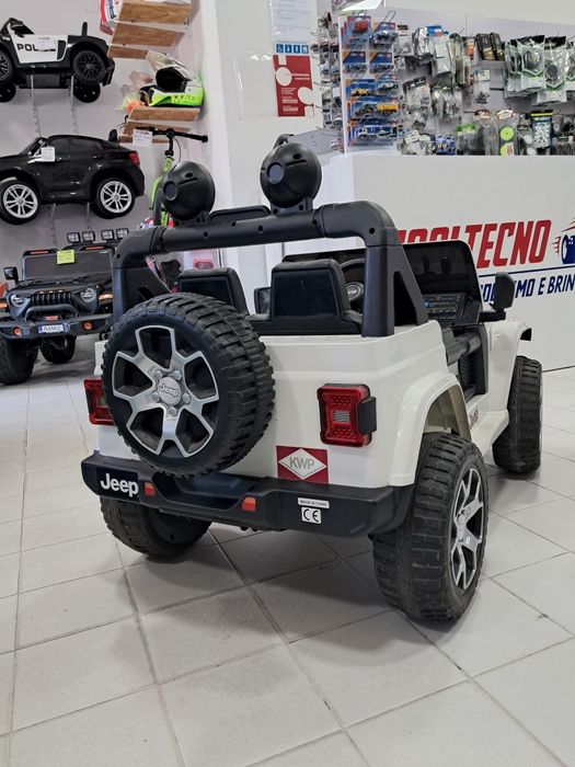 Usado revisionado carro elétrico criança 12v 4x4