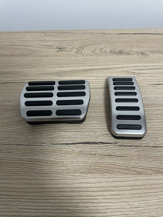 Накладки на педілі | Накладки на педалі Volkswagen,Audi,Seat,Skoda