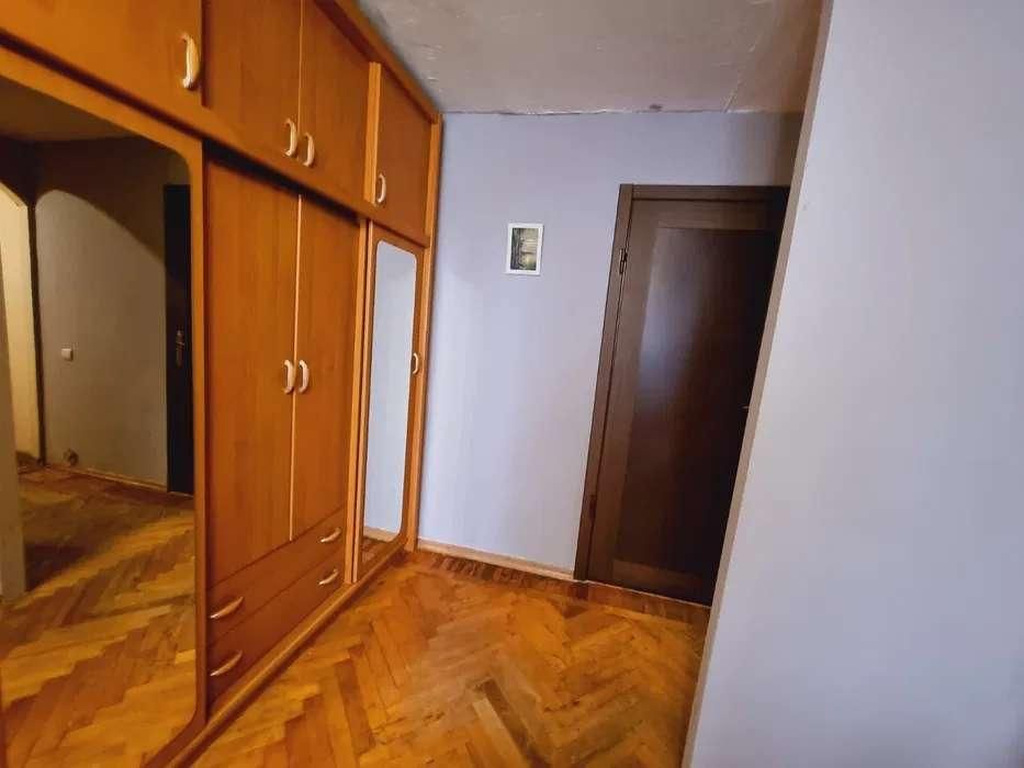 3-кімнатна квартира в цегляному будинку, до метро Холодна гора 1 хв.