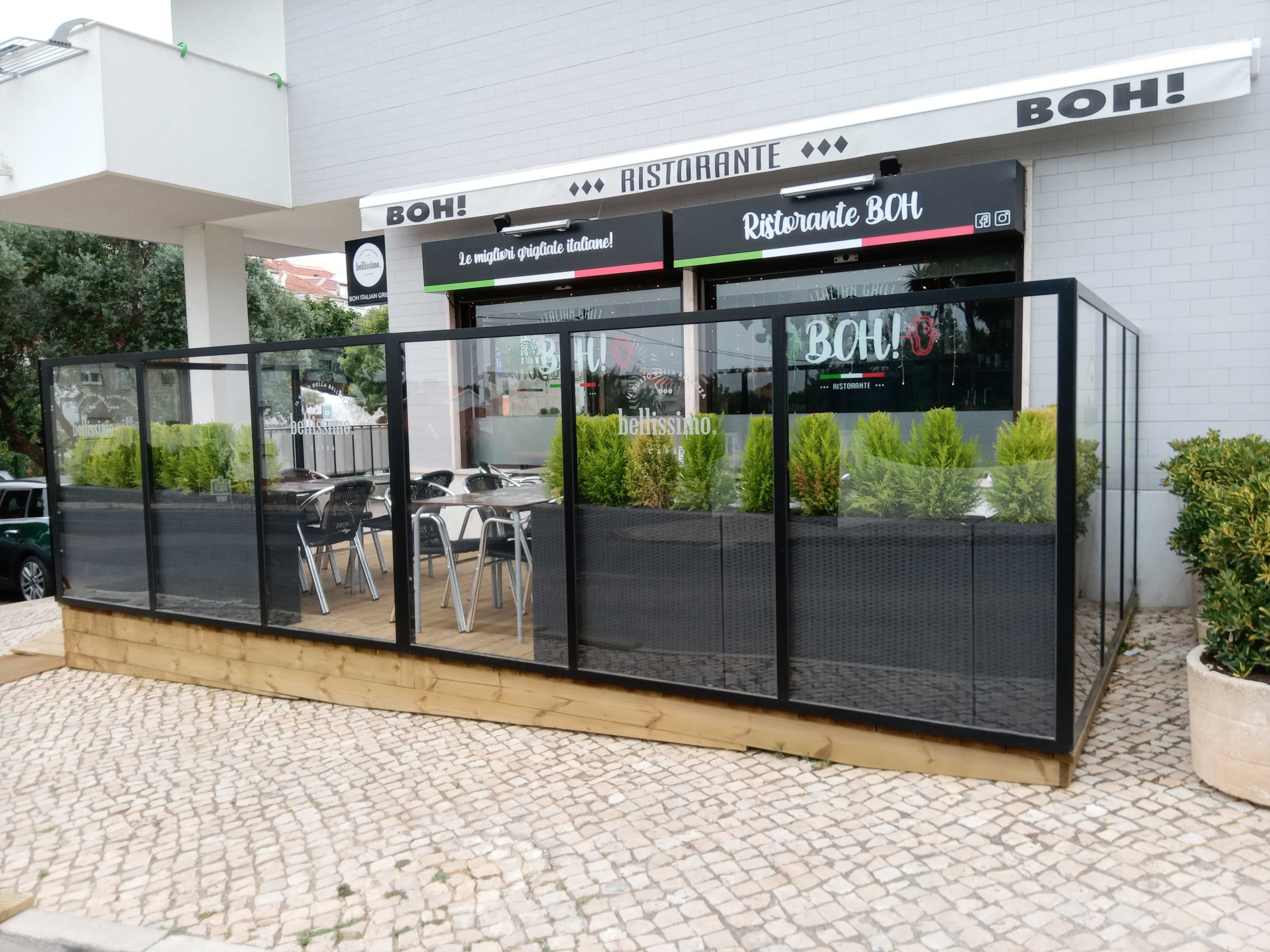 Decks e Pérgolas  em   Bamboo  para Piscinas, jardins e Terraços