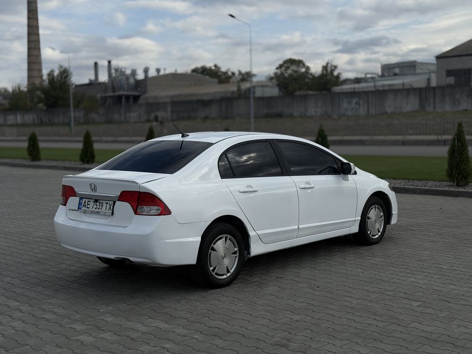Продам Honda civic 4D