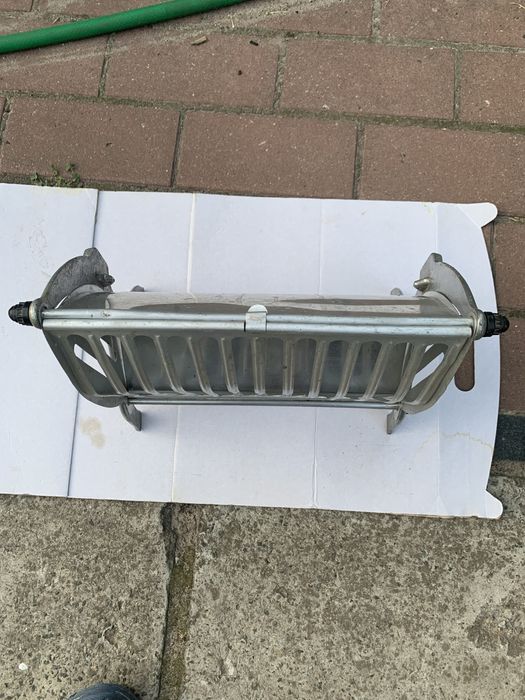 Алюміневий каркас для обігрівача.