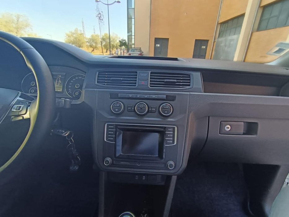 Volkswagen caddy 2.0TDI LONGA de 2020 completamente nova aceito retoma