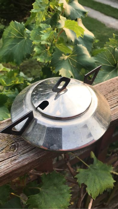 Metalowa cukiernica „UFO „