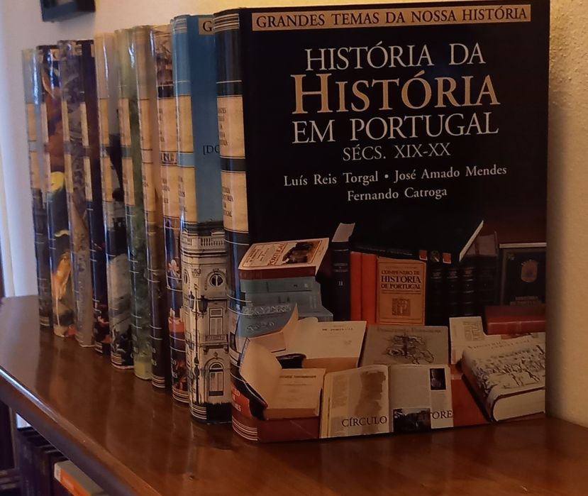 10 volumes "Grandes Temas da Nossa História"