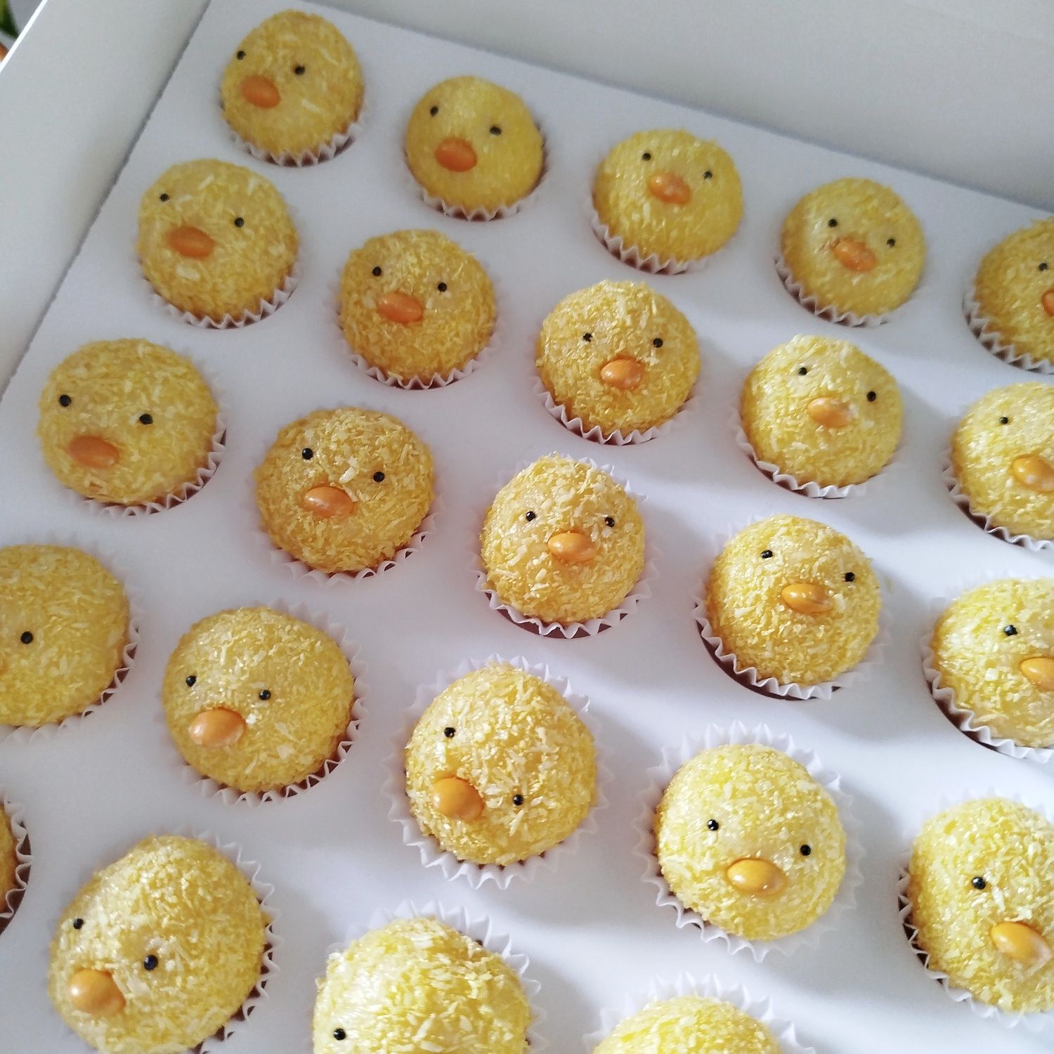 Doces / brigadeiros para festa