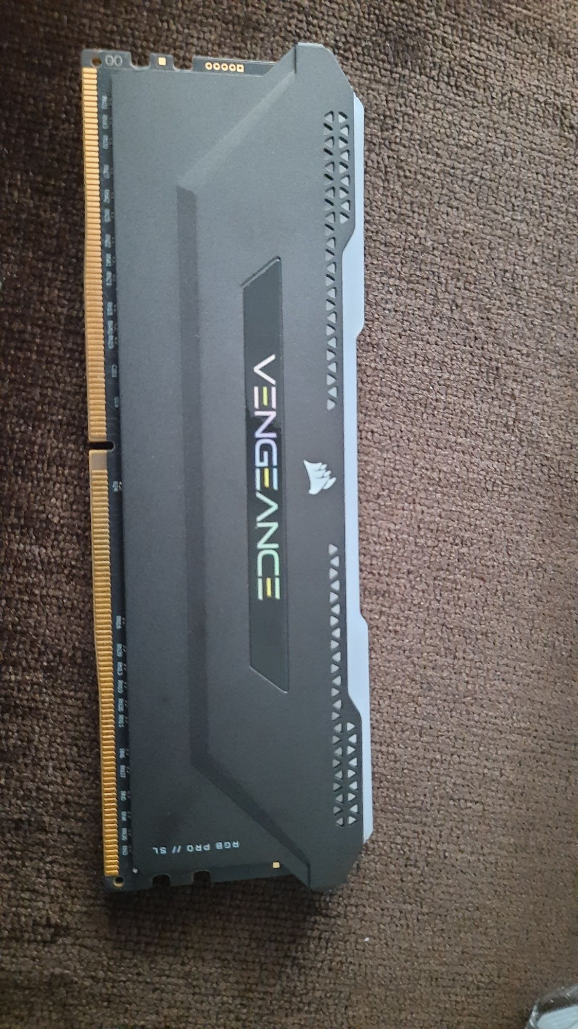 Pamięć ram DDR4 4x16GB CORSAIR VENGEANCE RGB PRO SL - uszkodzone