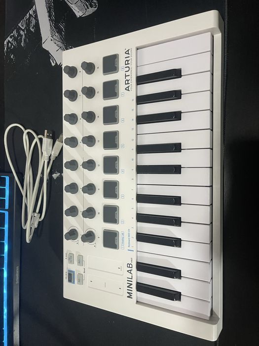 Mesa de Produção Musical – Arturia MiniLab MkII