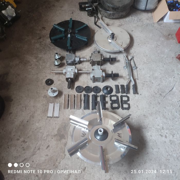 Редуктор Розкидача 200,1000л, Тарілка Розкидача,Запчастини Польща.