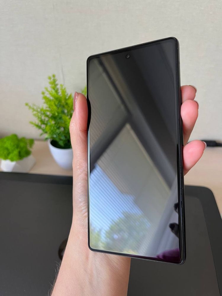 Google Pixel 6a 6/128gb неверлок Charcoal чорний
