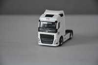 1:87 (H0) Herpa 950107 - Volvo FH GL XL - Liqui Moly