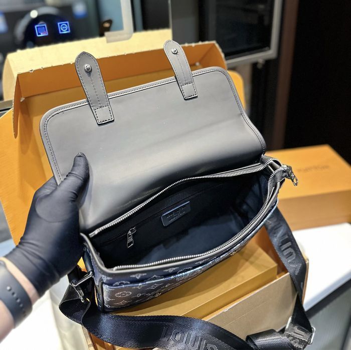 LOUIS VUITTON сумка мужская синяя мессенджер messenger кожаная